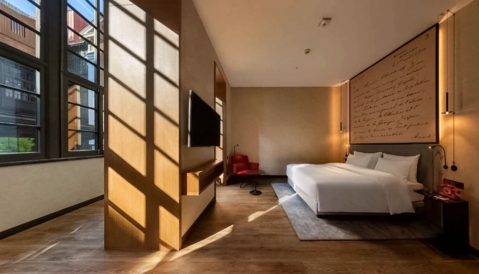 هتل رادیسون رد تفلیس